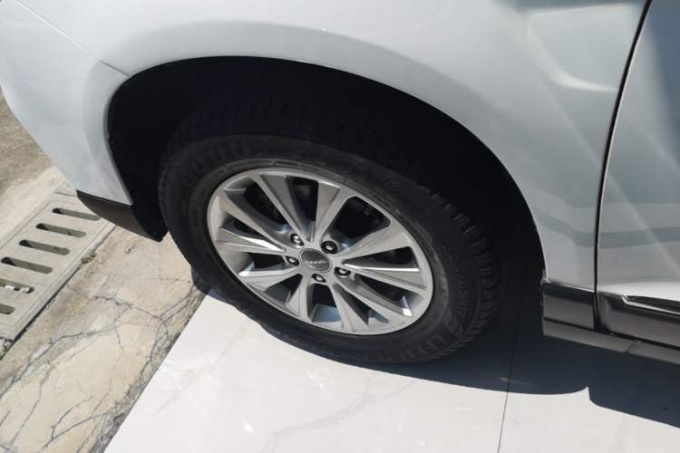 Used Haval H6 2018 Blue Label Sport Edition 1.5T Automatic Two-Wheel Drive Elite Model Left Front Wheel Hub