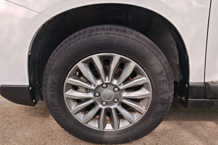 Used Haval H6 2018 Blue Label Sport Edition 1.5T Automatic Two-Wheel Drive Elite Model Left Front Wheel Hub