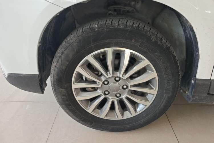 Used Haval H6 2018 Sport Edition 1.5T Automatic Two-Wheel Drive Elite Model China V Standard Left Front Wheel Hub