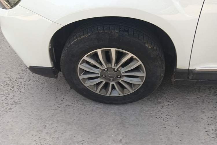 Used Haval H6 2018 Blue Label Sport Edition 1.5T Manual Two-Wheel Drive Elite Model Left Front Wheel Hub