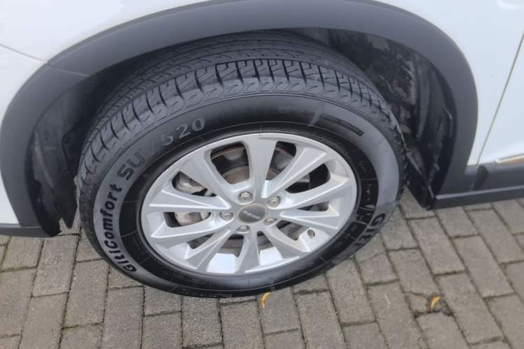 Used Haval H6 2018 Sport Edition 1.5T Automatic Two-Wheel Drive Elite Model China V Standard Left Front Wheel Hub