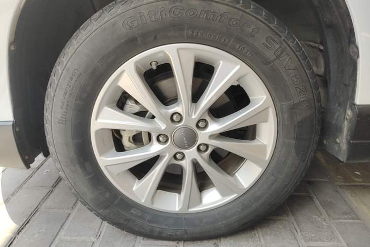 Used Haval H6 2018 Blue Label Sport Edition 1.5T Automatic Two-Wheel Drive Elite Model Left Front Wheel Hub