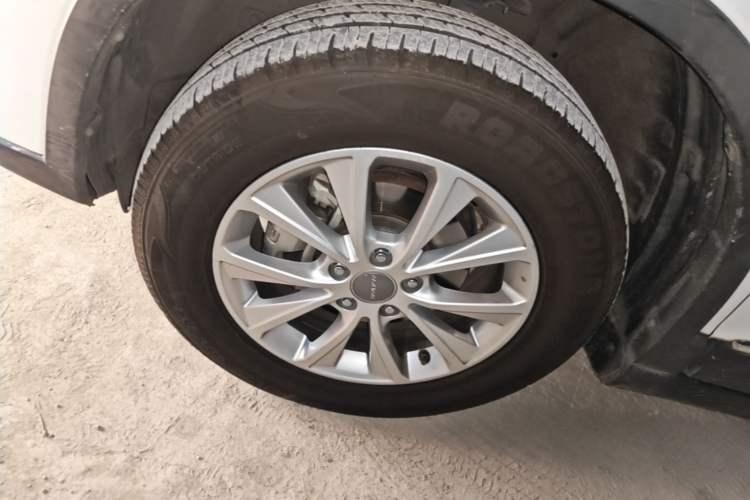 Used Haval H6 2018 Red-Label Sport Edition 1.5T Automatic Two-Wheel Drive Elite Model Left Front Wheel Hub