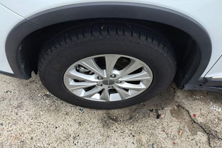 Used Haval H6 2018 Red-Label Sport Edition 1.5T Automatic Two-Wheel Drive Elite Model Left Front Wheel Hub