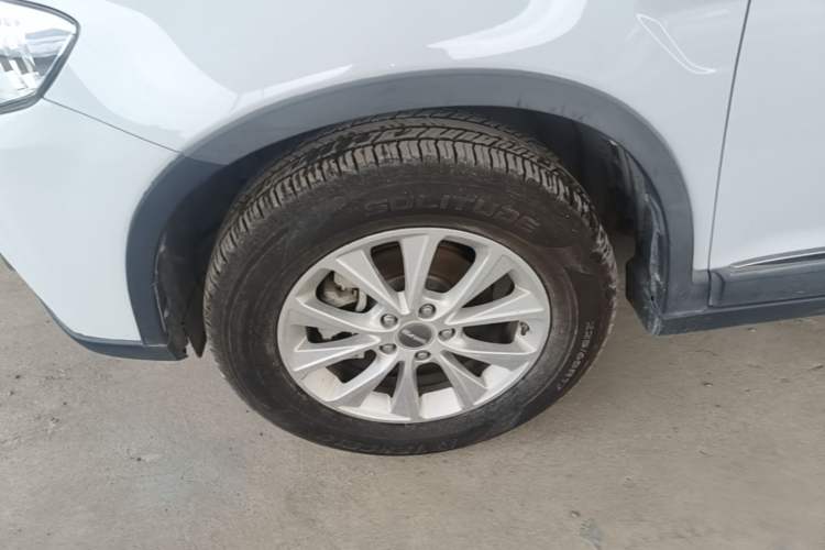 Used Haval H6 2018 Red-Label Sport Edition 1.5T Automatic Two-Wheel Drive Elite Model Left Front Wheel Hub