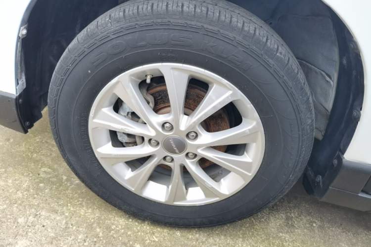 Used Haval H6 2018 Blue Label Sport Edition 1.5T Manual Two-Wheel Drive Elite Model Left Front Wheel Hub