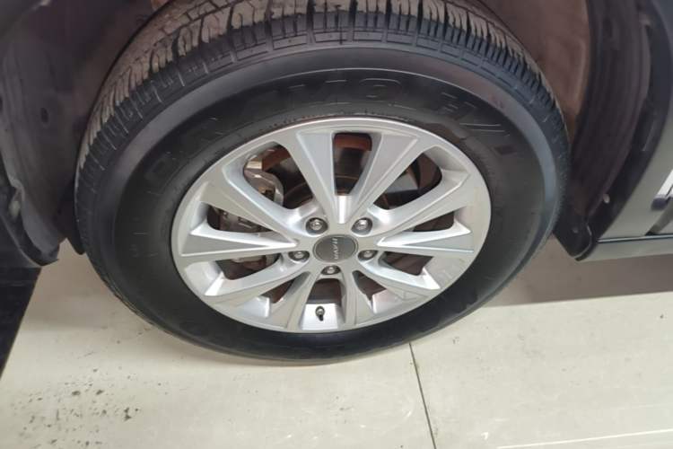 Used Haval H6 2018 Red-Label Sport Edition 1.5T Automatic Two-Wheel Drive Elite Model Left Front Wheel Hub