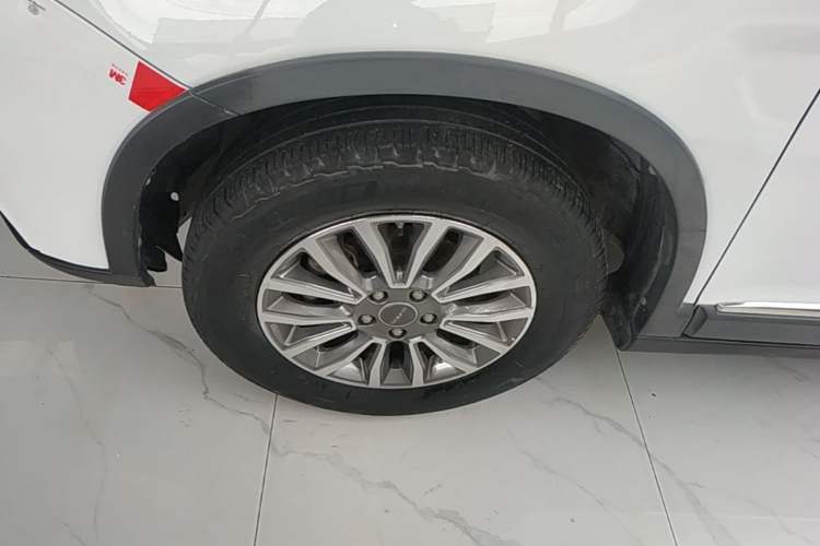 Used Haval H6 2018 Red-Label Sport Edition 1.5T Automatic Two-Wheel Drive Elite Model Left Front Wheel Hub