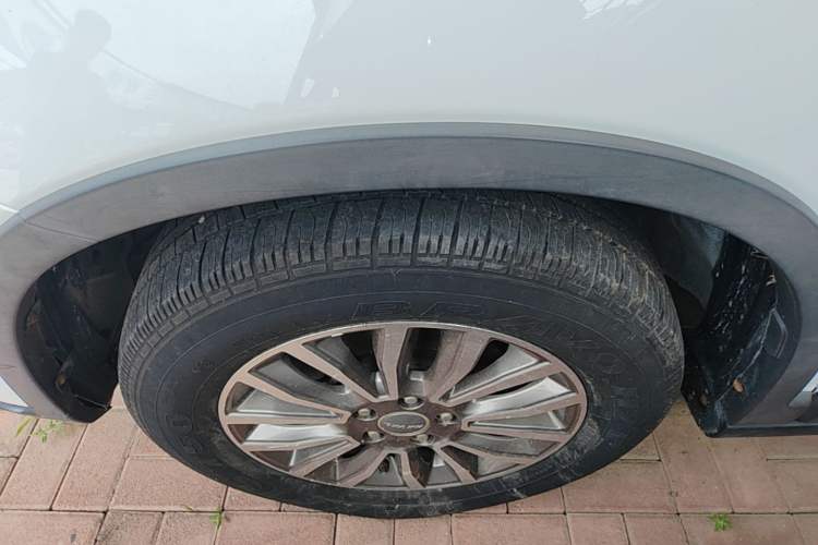Used Haval H6 2018 Sport Edition 1.5T Manual Two-Wheel Drive Elite Model China V Standard Left Front Wheel Hub
