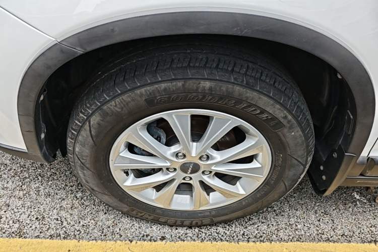 Used Haval H6 2018 Red-Label Sport Edition 1.5T Automatic Two-Wheel Drive Elite Model Left Front Wheel Hub