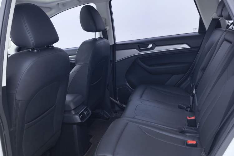 Used Haval H6 2018 Sport Edition 1.5T Automatic Two-Wheel Drive Elite Model China V Standard Left Rear Seat