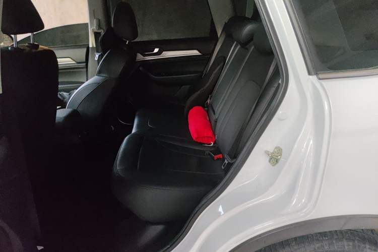 Used Haval H6 2018 Sport Edition 1.5T Automatic Two-Wheel Drive Elite Model China V Standard Left Rear Seat