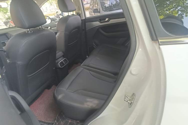 Used Haval H6 2018 Sport Edition 1.5T Automatic Two-Wheel Drive Elite Model China V Standard Left Rear Seat