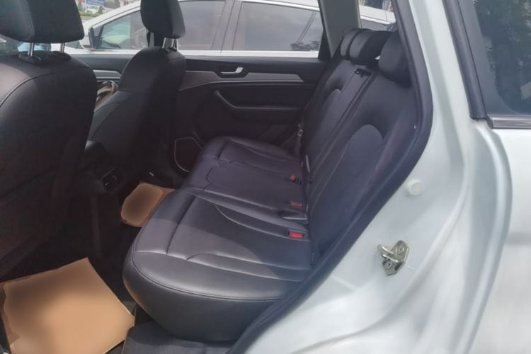 Used Haval H6 2018 Red-Label Sport Edition 1.5T Automatic Two-Wheel Drive Elite Model Left Rear Seat