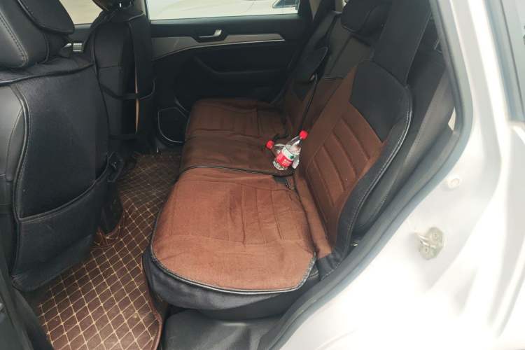 Used Haval H6 2018 Red-Label Sport Edition 1.5T Automatic Two-Wheel Drive Elite Model Left Rear Seat