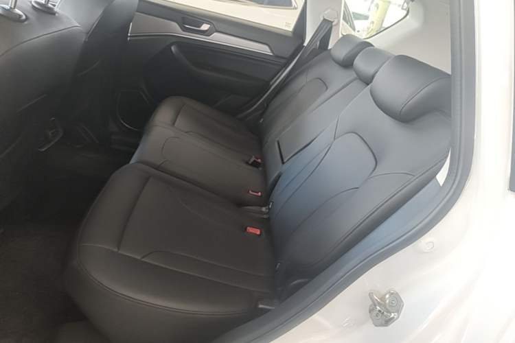 Used Haval H6 2018 Sport Edition 1.5T Automatic Two-Wheel Drive Elite Model China V Standard Left Rear Seat