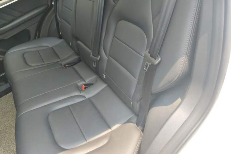 Used Haval H6 2018 Blue-Label 1.5T Automatic Luxury Model Left Rear Seat