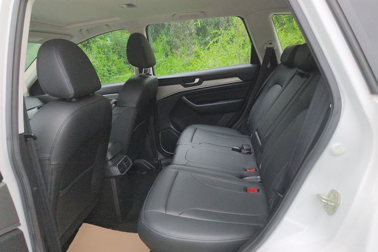 Used Haval H6 2018 Red-Label Sport Edition 1.5T Automatic Two-Wheel Drive Elite Model Left Rear Seat