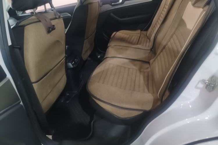 Used Haval H6 2018 Sport Edition 1.5T Manual Two-Wheel Drive Elite Model China V Standard Left Rear Seat