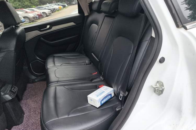 Used Haval H6 2018 Sport Edition 1.5T Automatic Two-Wheel Drive Elite Model China V Standard Left Rear Seat
