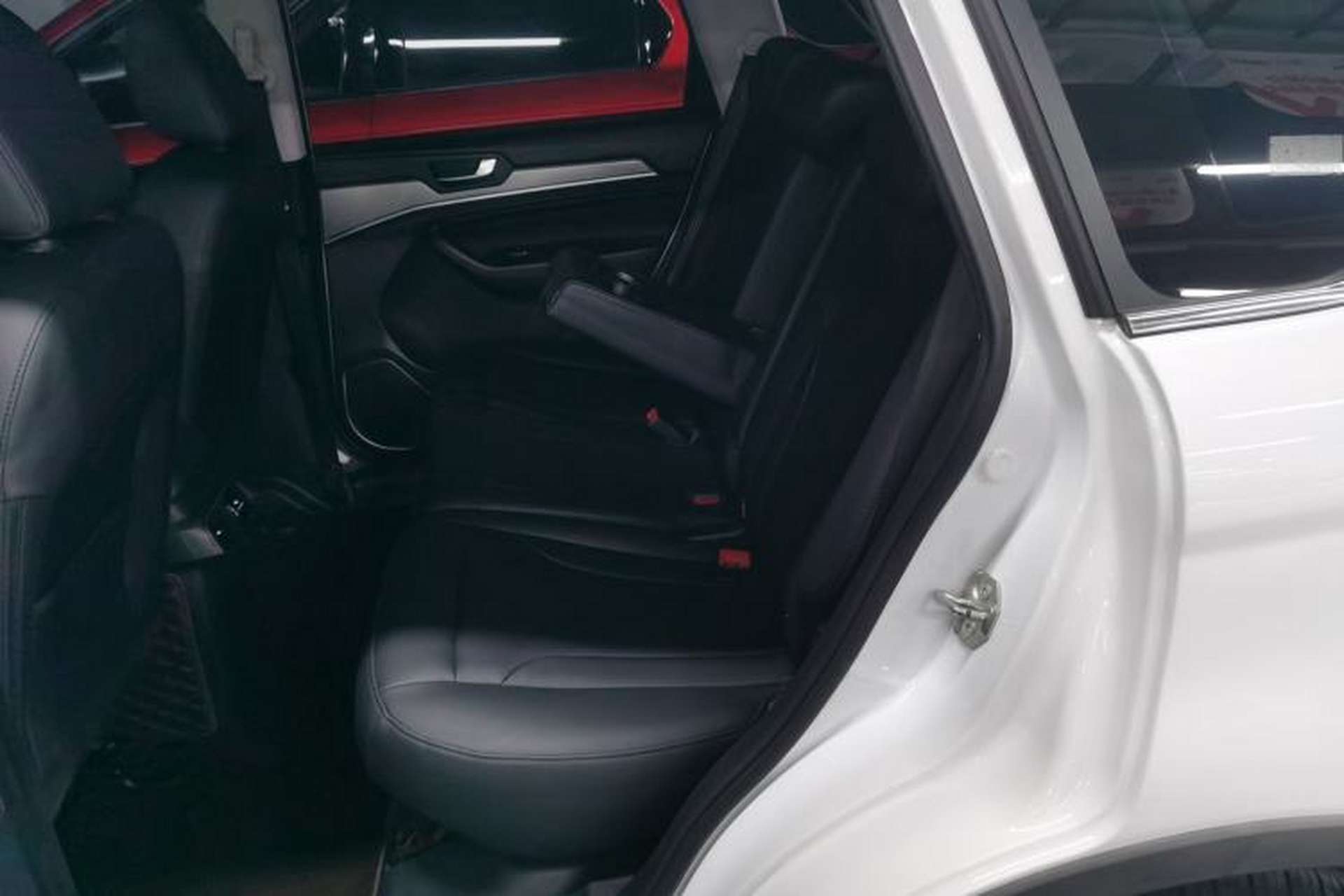 Used Haval H6 2018 Red-Label Sport Edition 1.5T Automatic Two-Wheel Drive Elite Model Left Rear Seat
