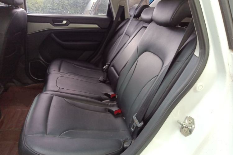 Used Haval H6 2018 Sport Edition 1.5T Automatic Two-Wheel Drive Prestige Model China V Standard Left Rear Seat