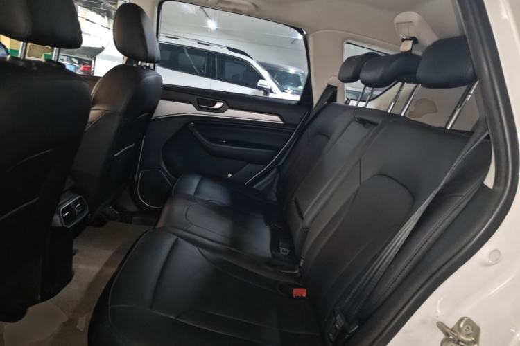 Used Haval H6 2018 Red-Label Sport Edition 1.5T Automatic Two-Wheel Drive Elite Model Left Rear Seat
