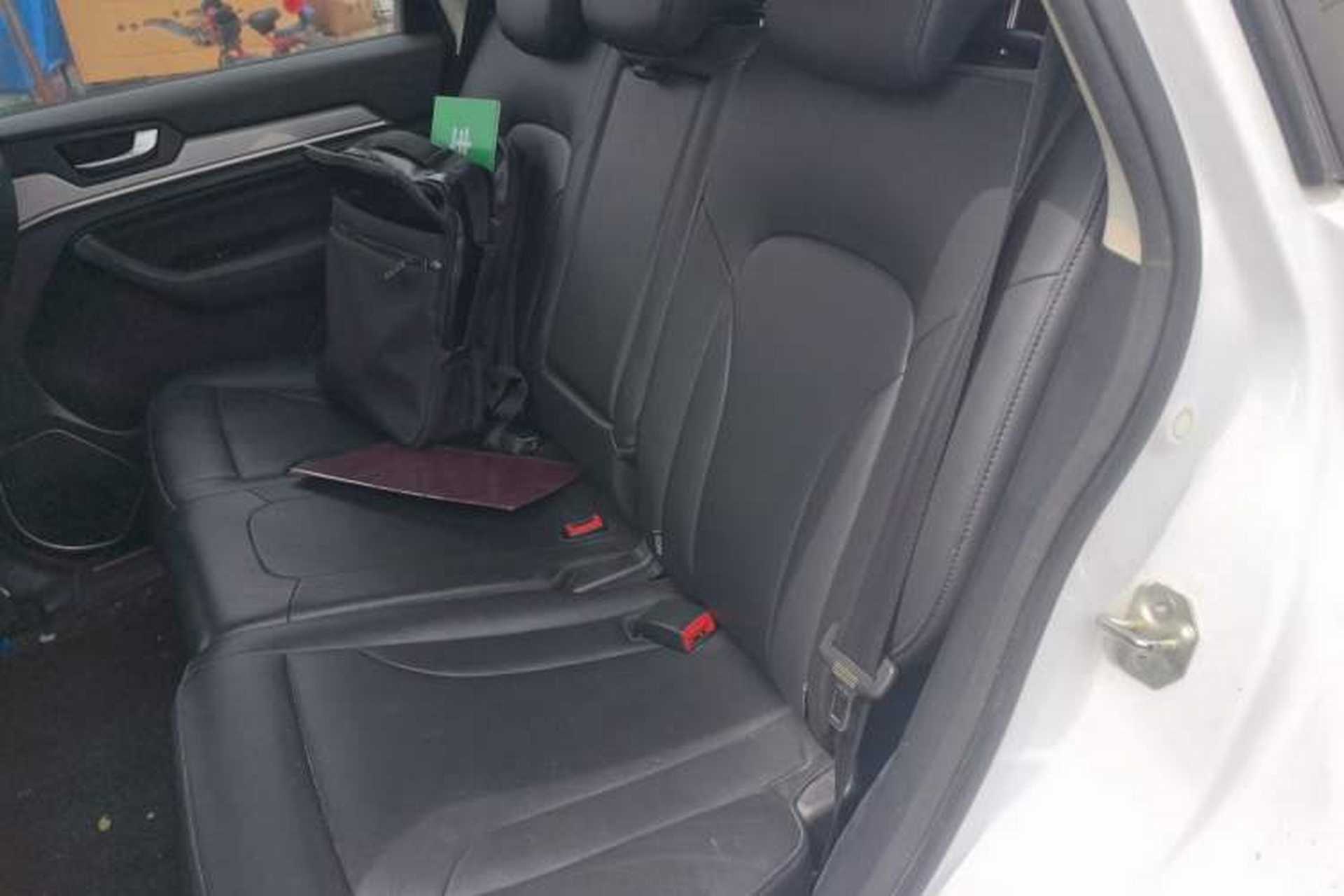 Used Haval H6 2018 Red-Label Sport Version 1.5T Manual Two-Wheel Drive Elite Model Left Rear Seat