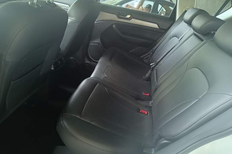 Used Haval H6 2018 Sport Edition 1.5T Automatic Two-Wheel Drive Elite Model China V Standard Left Rear Seat