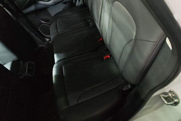 Used Haval H6 2018 Sport Edition 1.5T Automatic Two-Wheel Drive Elite Model China V Standard Left Rear Seat