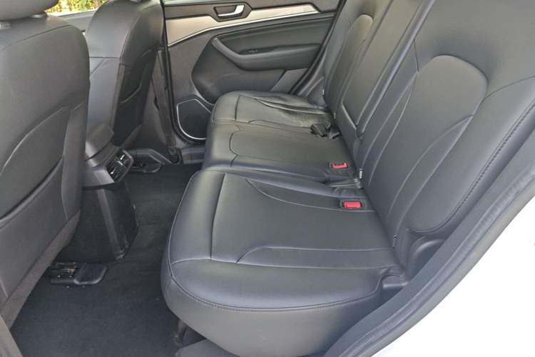 Used Haval H6 2018 Blue Label Sport Edition 1.5T Automatic Two-Wheel Drive Elite Model Left Rear Seat