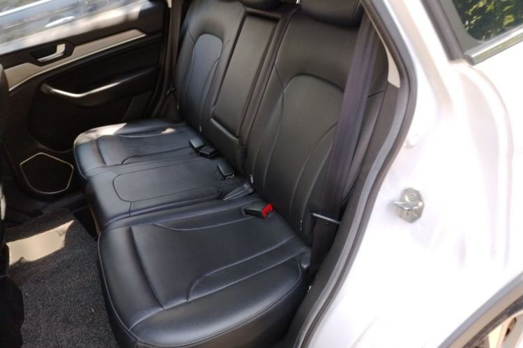 Used Haval H6 2018 Sport Edition 1.5T Manual Two-Wheel Drive Elite Model China V Standard Left Rear Seat
