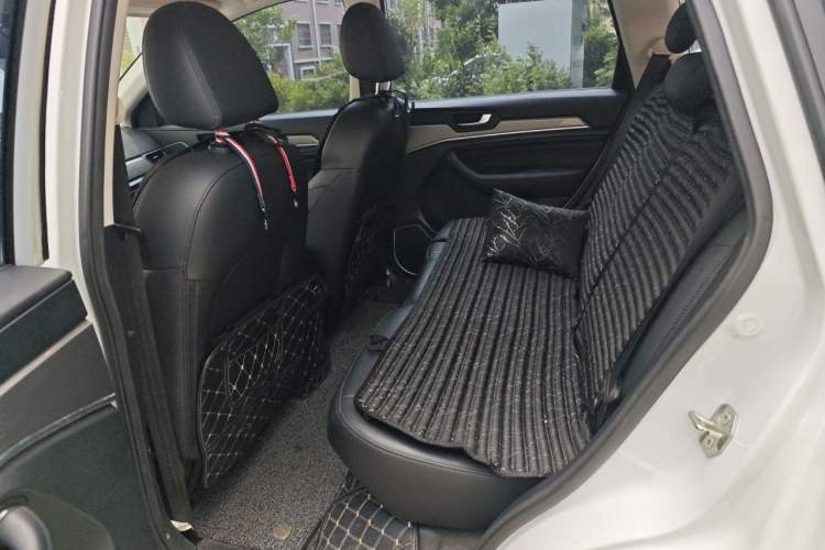 Used Haval H6 2018 Red-Label Sport Edition 1.5T Automatic Two-Wheel Drive Elite Model Left Rear Seat
