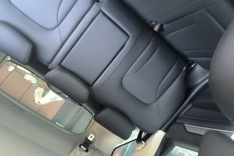 Used Haval H6 2018 Blue Label Sport Edition 1.5T Manual Two-Wheel Drive Elite Model Left Rear Seat