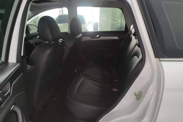 Used Haval H6 2018 Sport Edition 1.5T Automatic Two-Wheel Drive Elite Model China V Standard Left Rear Seat