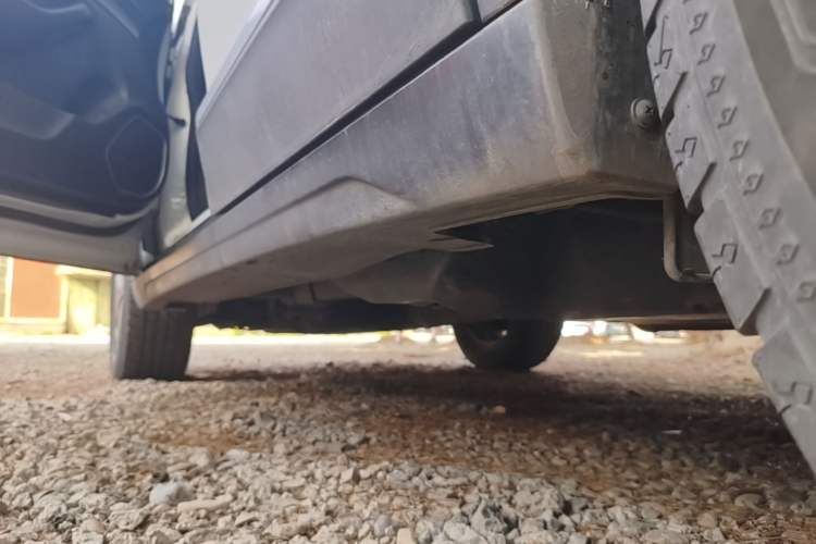 Used Haval H6 2018 Red-Label Sport Version 1.5T Manual Two-Wheel Drive Elite Model Left Side Sill