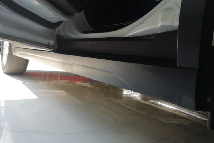 Used Haval H6 2018 Blue Label Sport Edition 1.5T Automatic Two-Wheel Drive Elite Model Left Side Sill