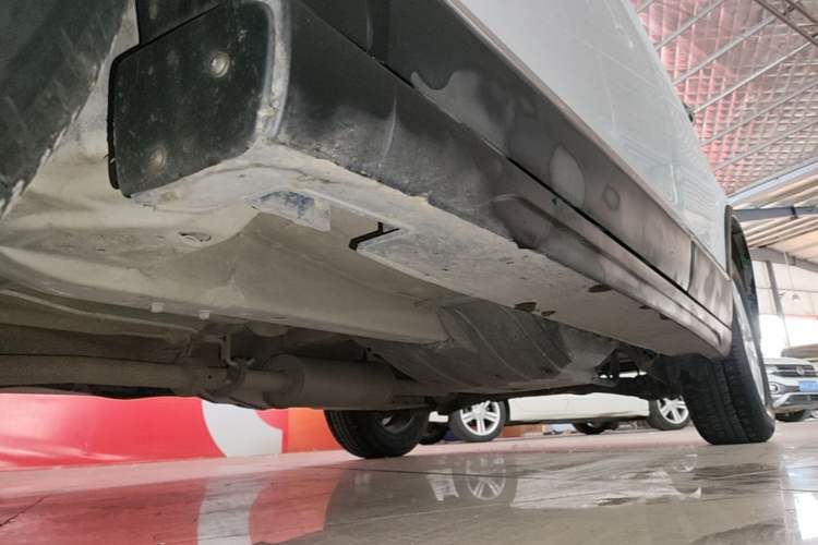 Used Haval H6 2018 Red-Label Sport Edition 1.5T Automatic Two-Wheel Drive Elite Model Left Side Sill