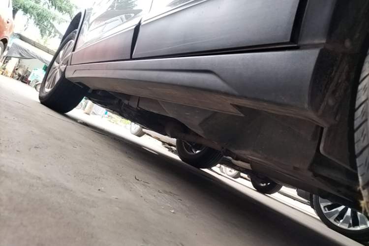 Used Haval H6 2018 Red-Label Sport Edition 1.5T Automatic Two-Wheel Drive Elite Model Left Side Sill