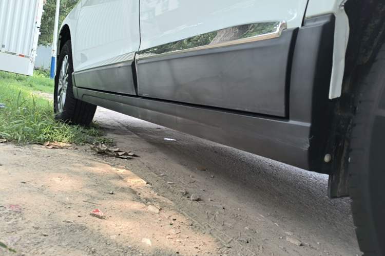 Used Haval H6 2018 Blue Label Sport Edition 1.5T Manual Two-Wheel Drive Elite Model Left Side Sill
