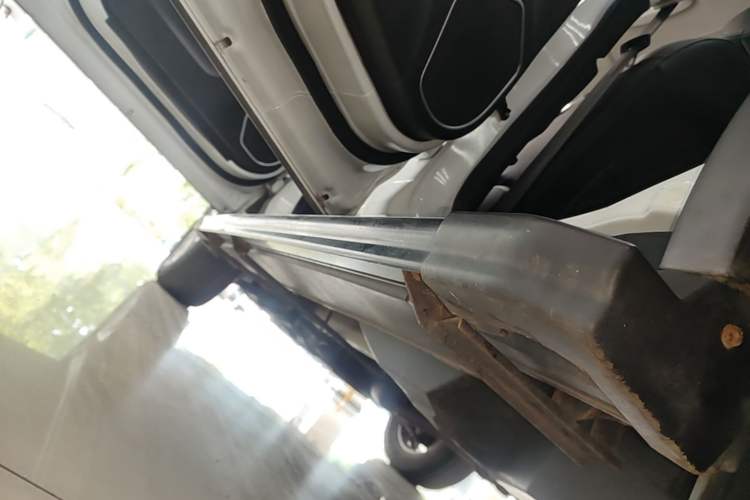 Used Haval H6 2018 Red-Label Sport Edition 1.5T Automatic Two-Wheel Drive Prestige Model Left Side Sill
