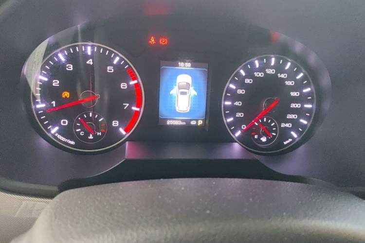 Used Haval H6 2018 Sport Edition 1.5T Automatic Two-Wheel Drive Elite Model China V Standard Odometer Close Up