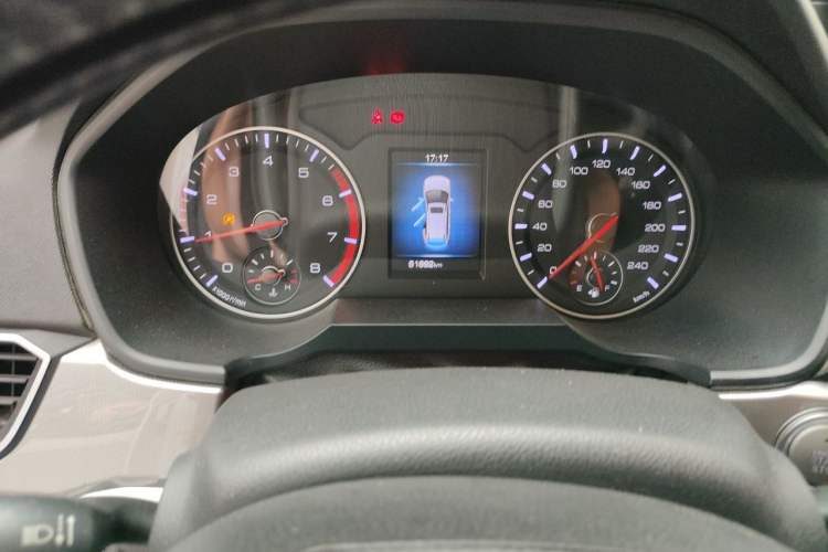 Used Haval H6 2018 Sport Edition 1.5T Manual Two-Wheel Drive Elite Model China V Standard Odometer Close Up