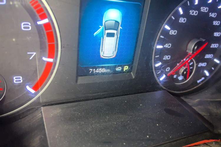 Used Haval H6 2018 Red-Label Sport Edition 1.5T Automatic Two-Wheel Drive Elite Model Odometer Close Up