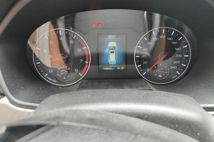 Used Haval H6 2018 Red-Label Sport Edition 1.5T Automatic Two-Wheel Drive Elite Model Odometer Close Up
