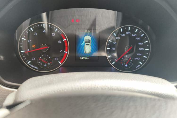 Used Haval H6 2018 Red-Label Sport Version 1.5T Manual Two-Wheel Drive Elite Model Odometer Close Up