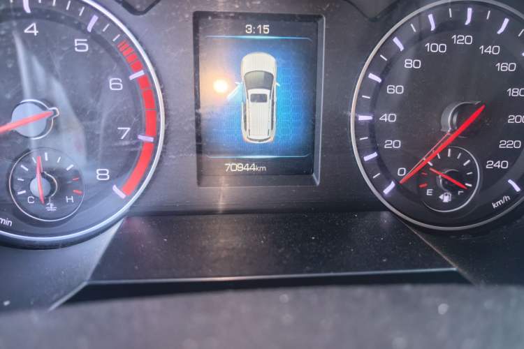 Used Haval H6 2018 Red-Label Sport Version 1.5T Manual Two-Wheel Drive Elite Model Odometer Close Up