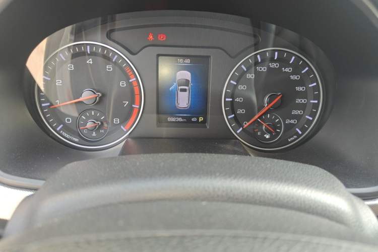 Used Haval H6 2018 Blue Label Sport Edition 1.5T Automatic Two-Wheel Drive Elite Model Odometer Close Up