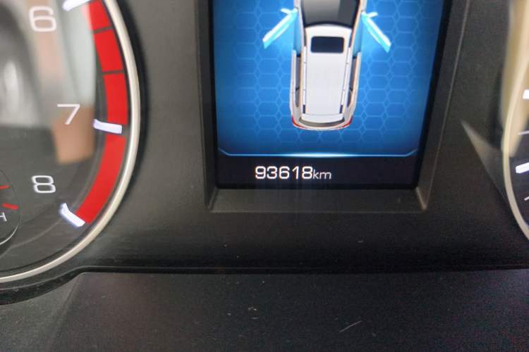 Used Haval H6 2018 Sport Edition 1.5T Manual Two-Wheel Drive Elite Model China V Standard Odometer Close Up