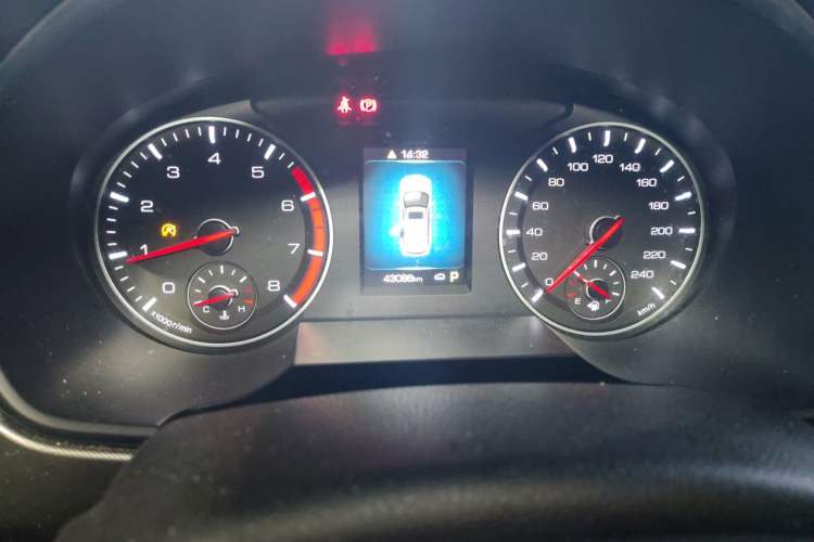 Used Haval H6 2018 Red-Label Sport Edition 1.5T Automatic Two-Wheel Drive Elite Model Odometer Close Up